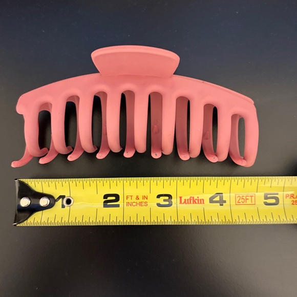 Matte Pink and Red Hair Claw Clips - Set of 2 - Picture 4 of 4